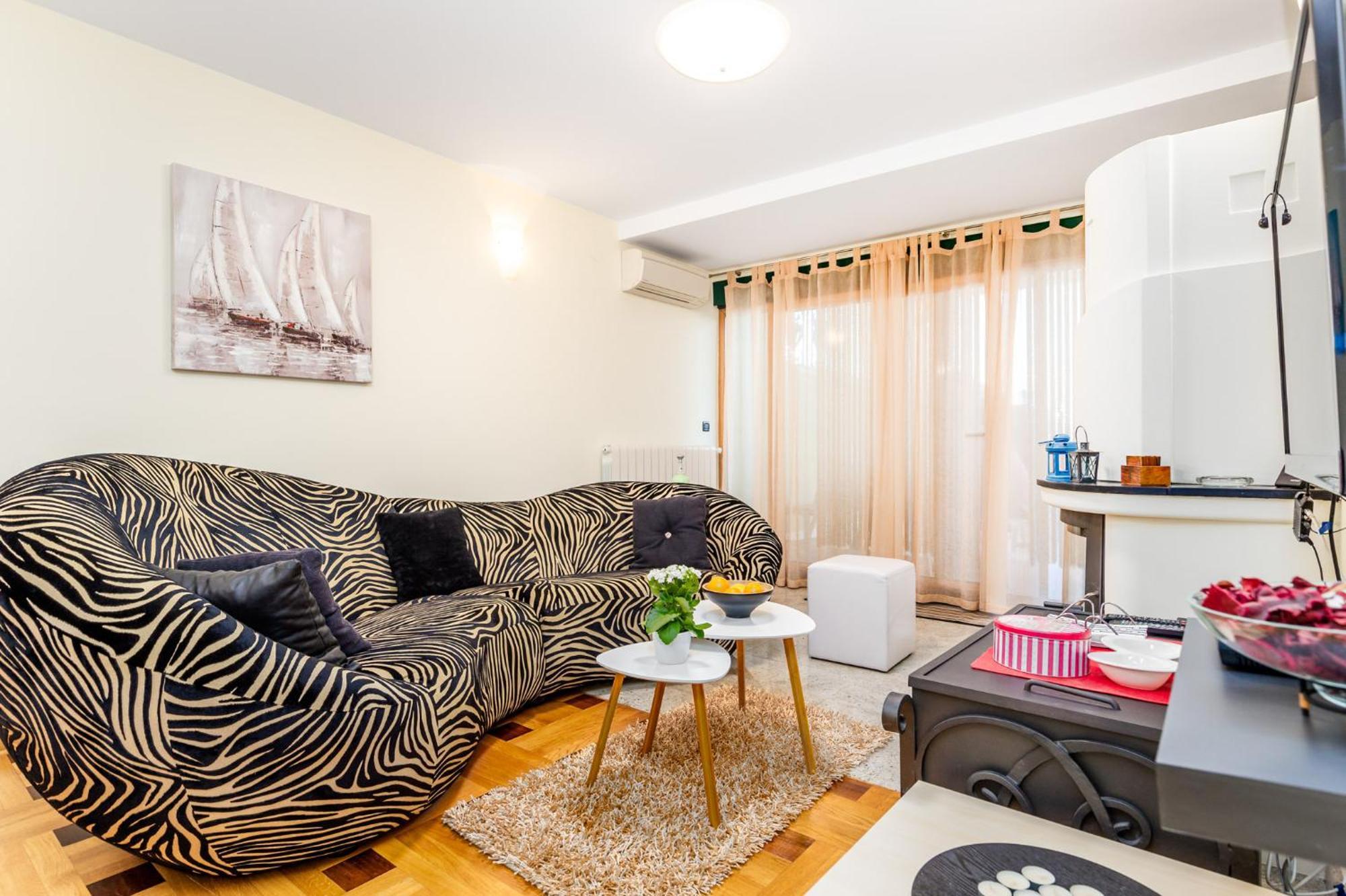 Lux Apartmani Opatija Exterior photo